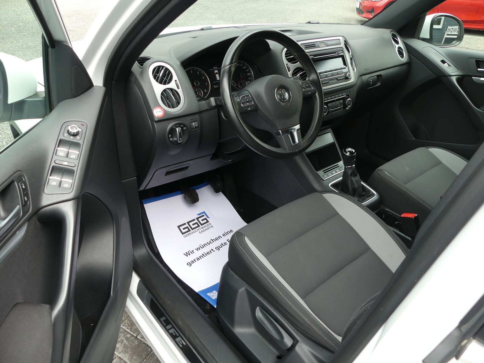 Fahrzeugabbildung Volkswagen Tiguan Life BMT"69TKM"