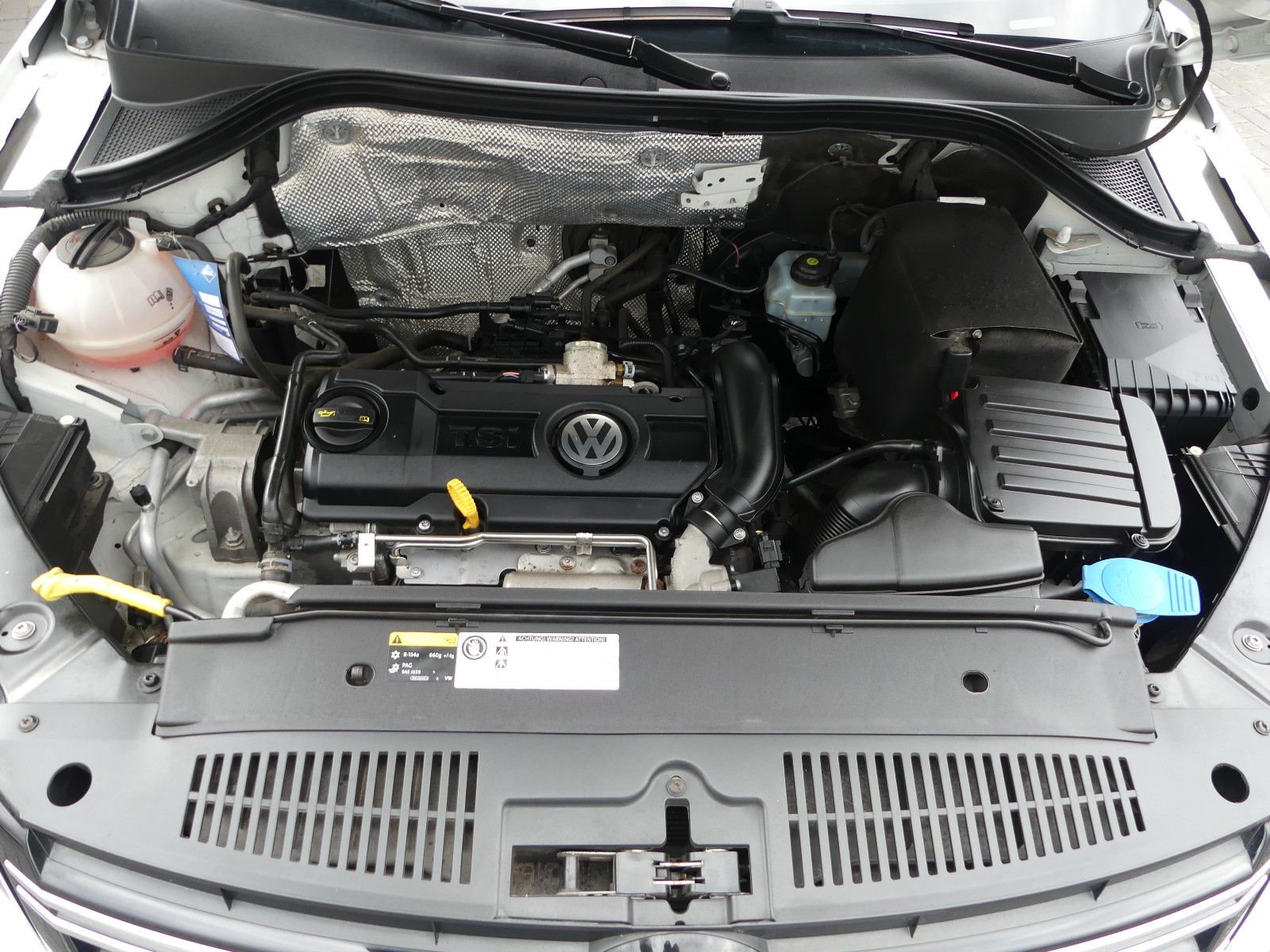 Fahrzeugabbildung Volkswagen Tiguan Life BMT"69TKM"