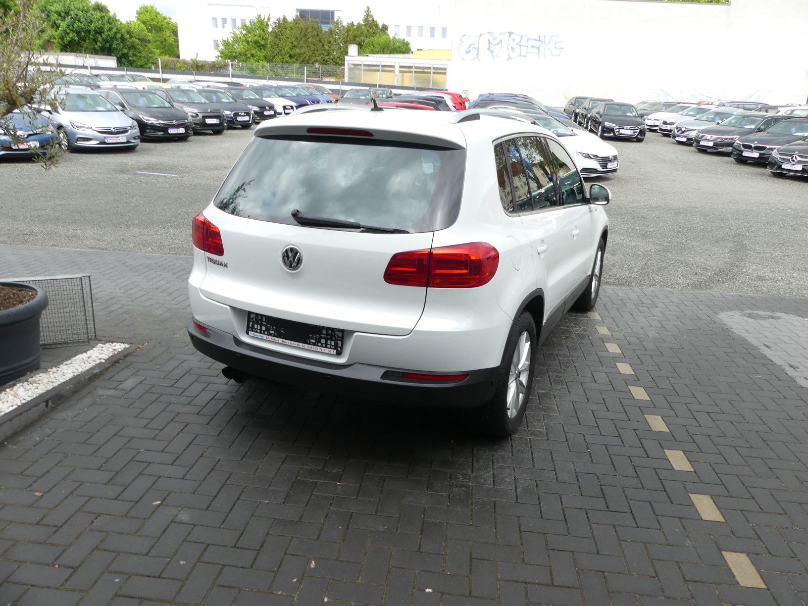 Fahrzeugabbildung Volkswagen Tiguan Life BMT"69TKM"