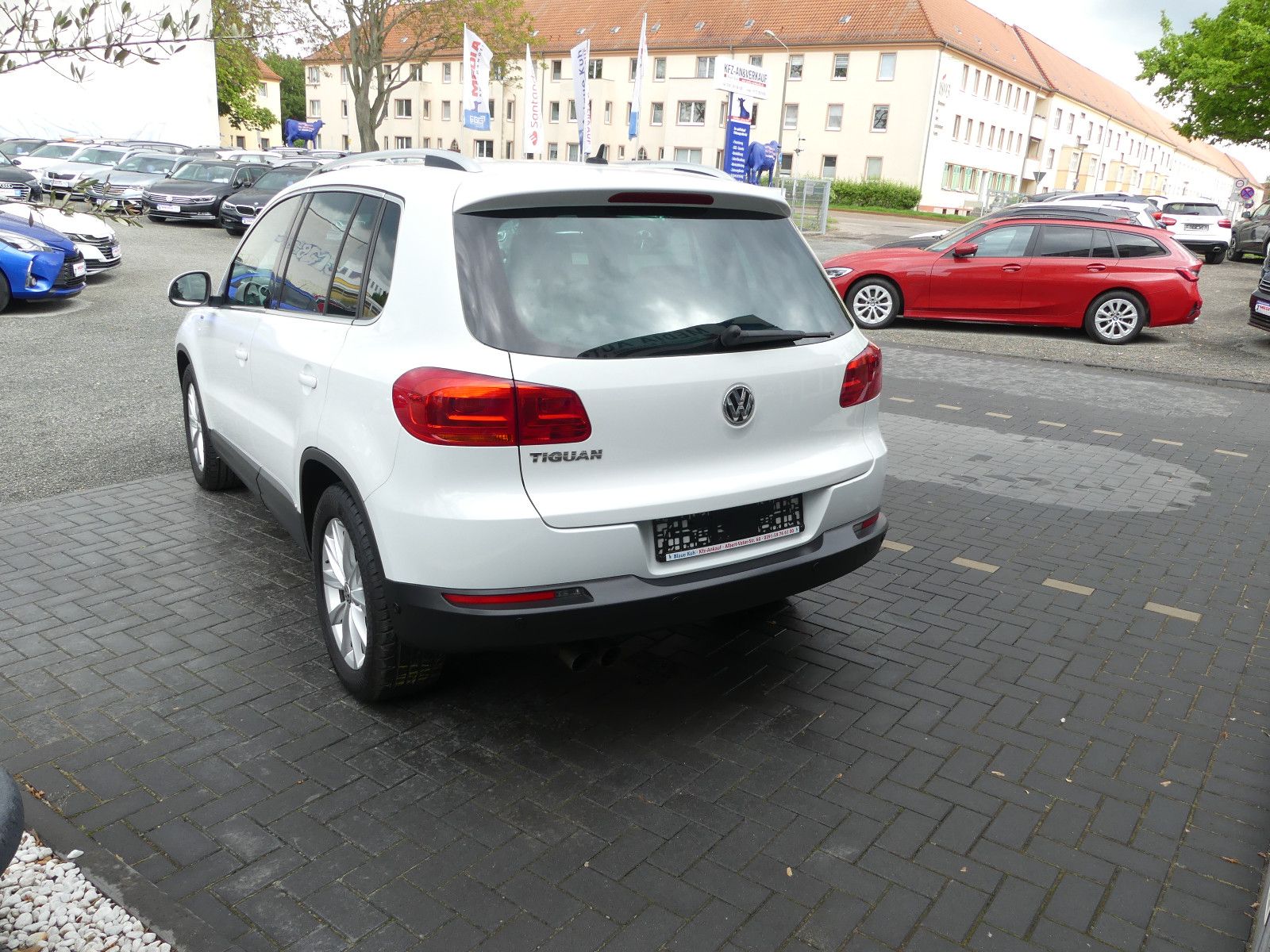 Fahrzeugabbildung Volkswagen Tiguan Life BMT"69TKM"