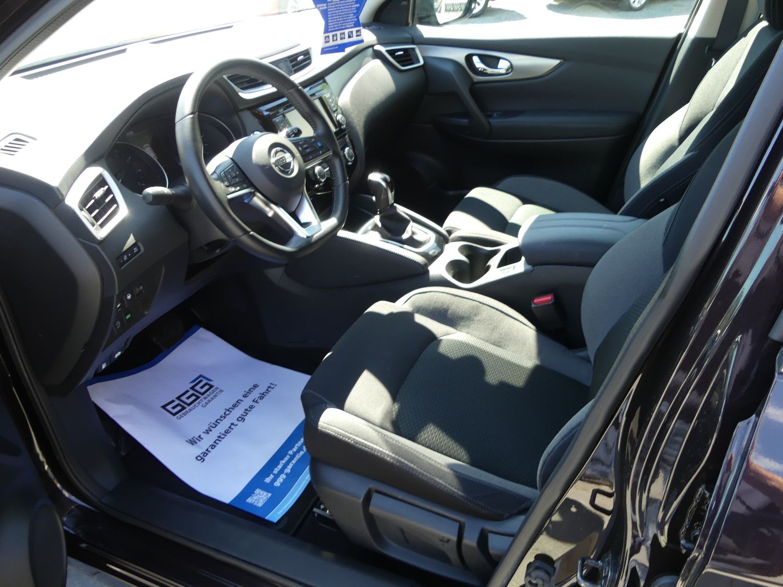 Fahrzeugabbildung Nissan Qashqai N-Connecta, Automatik, 1. Hand