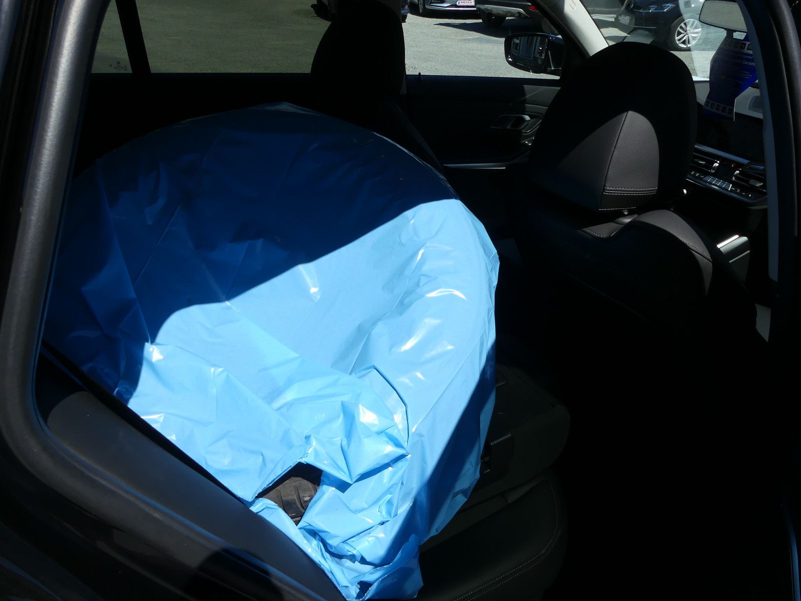 Fahrzeugabbildung BMW 330 3 Touring 330 d xDrive Sport Line