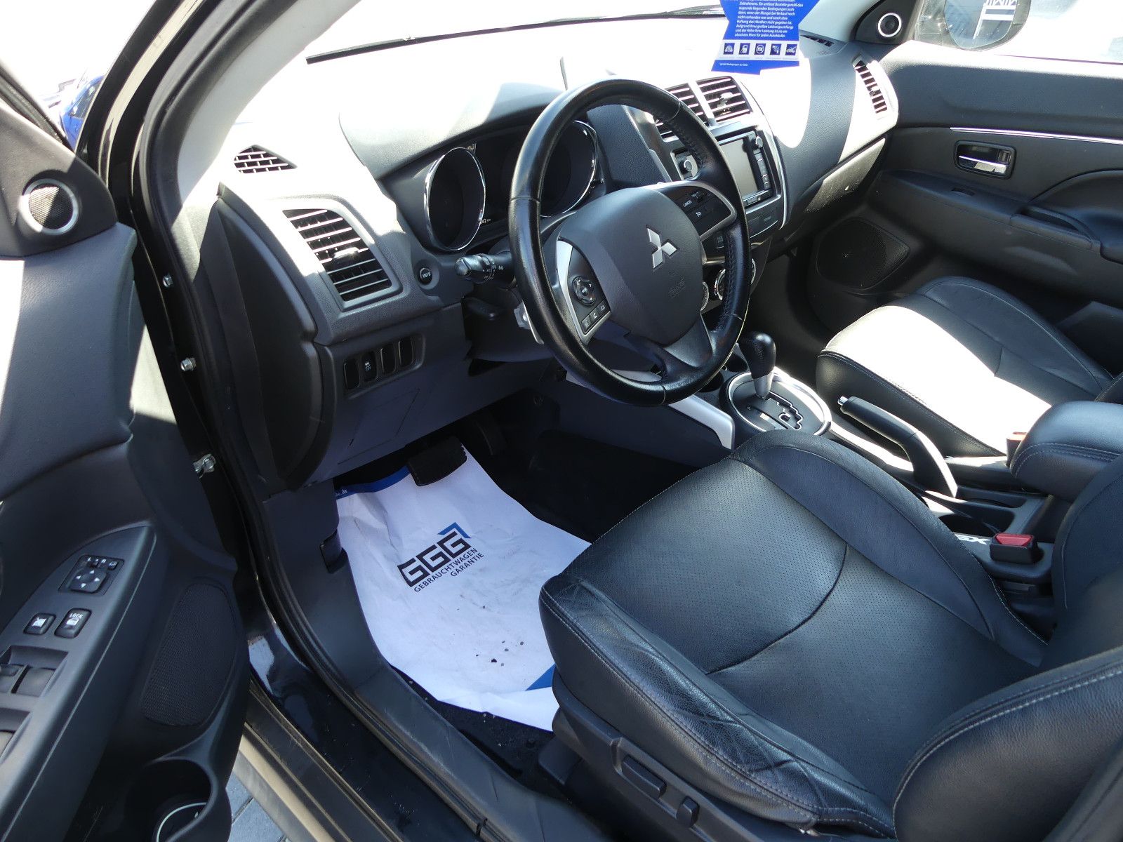 Fahrzeugabbildung Mitsubishi ASX Instyle 4WD