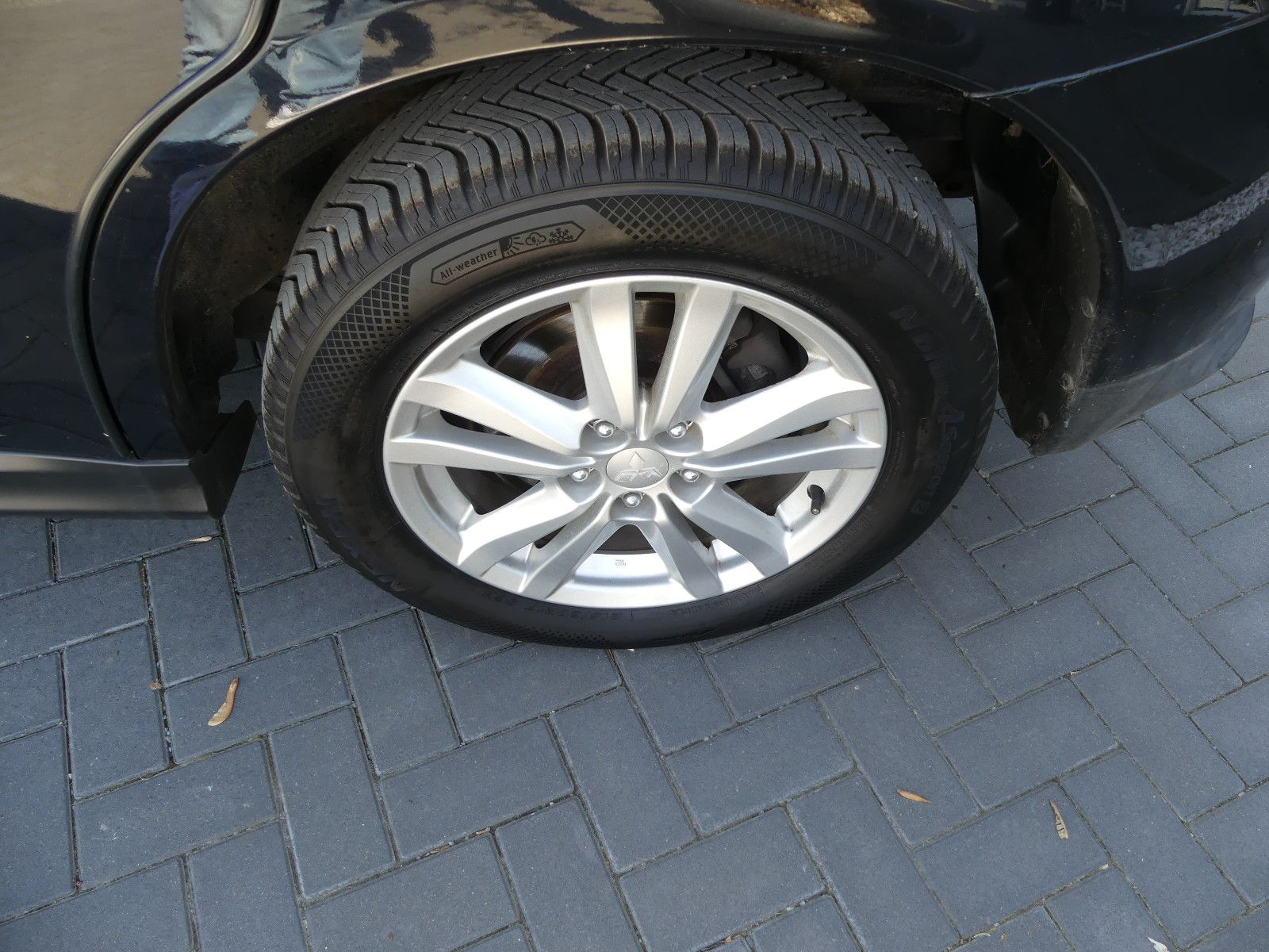 Fahrzeugabbildung Mitsubishi ASX Instyle 4WD
