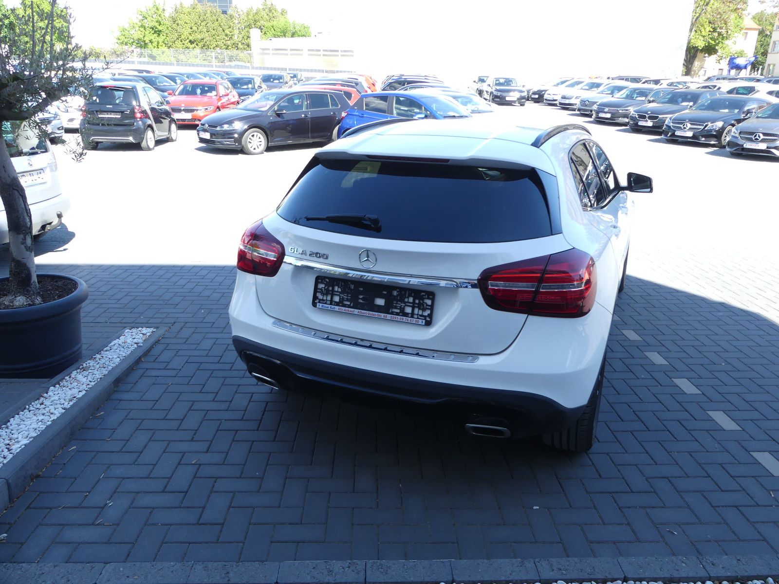 Fahrzeugabbildung Mercedes-Benz GLA 200 GLA GLA 200