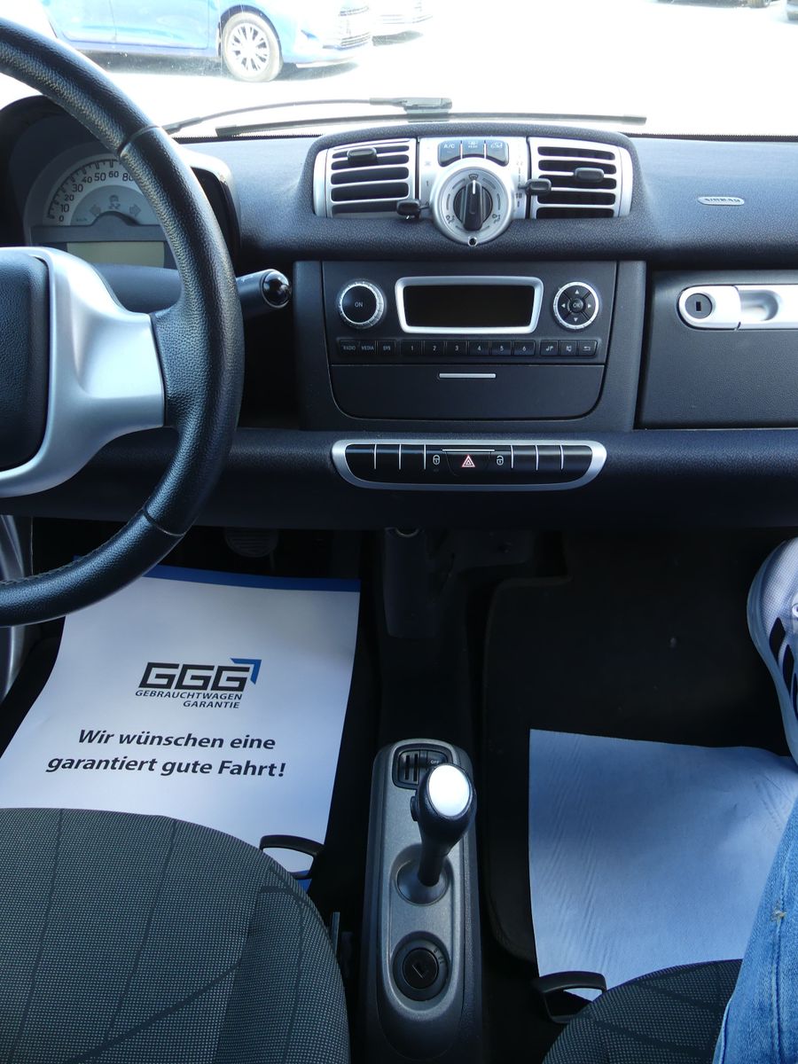 Fahrzeugabbildung Smart ForTwo fortwo coupe Micro Hybrid Drive 52 kW