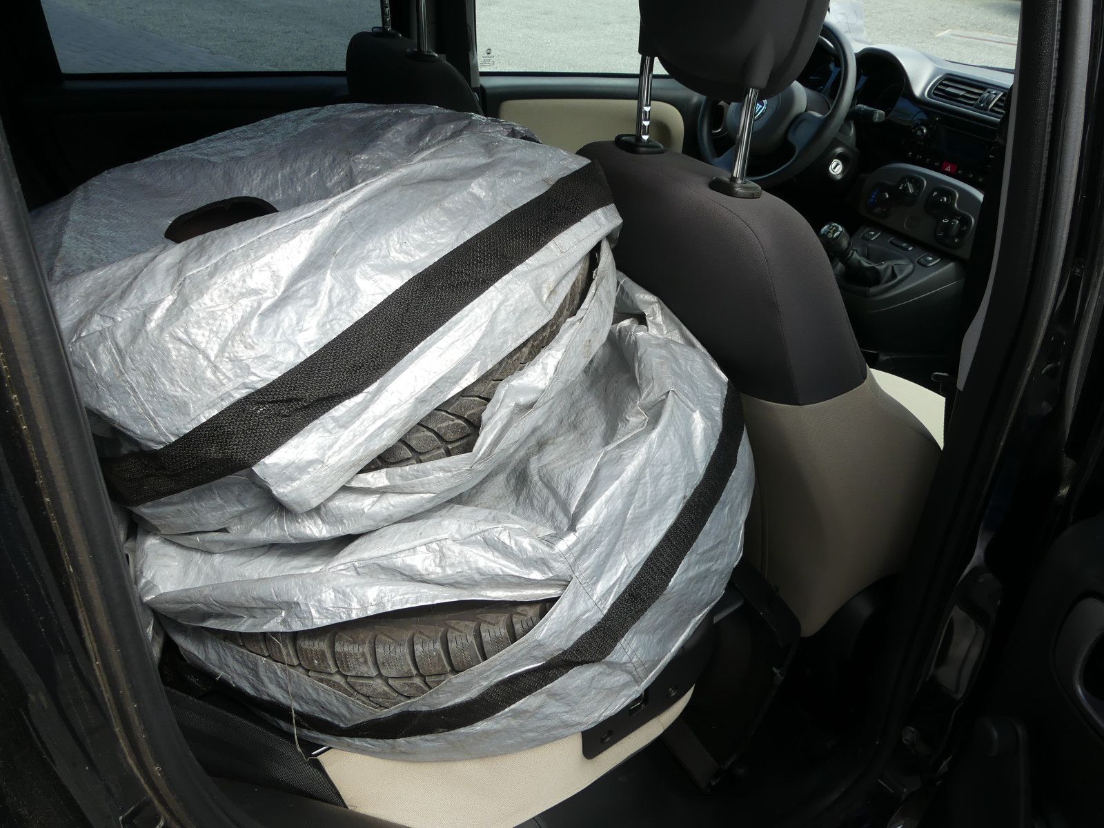 Fahrzeugabbildung Fiat Panda Lounge"83TKM"2.HAND"