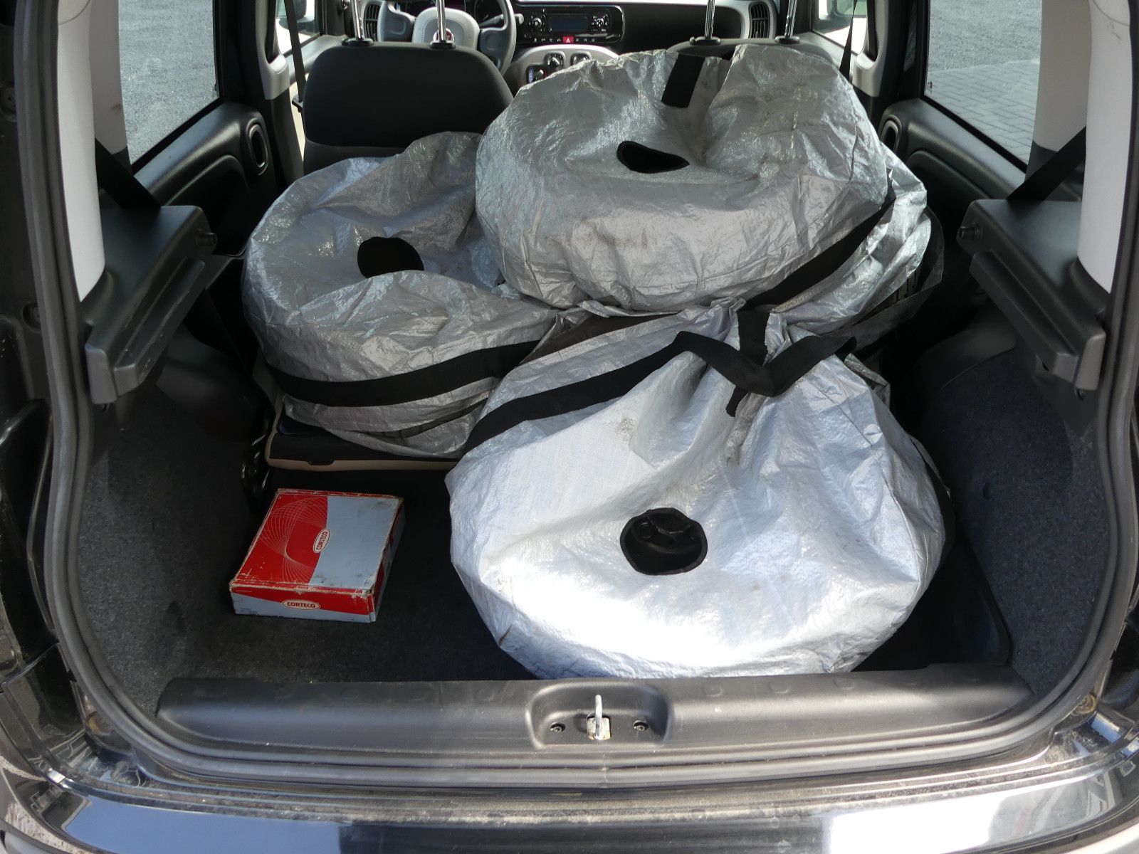 Fahrzeugabbildung Fiat Panda Lounge"83TKM"2.HAND"