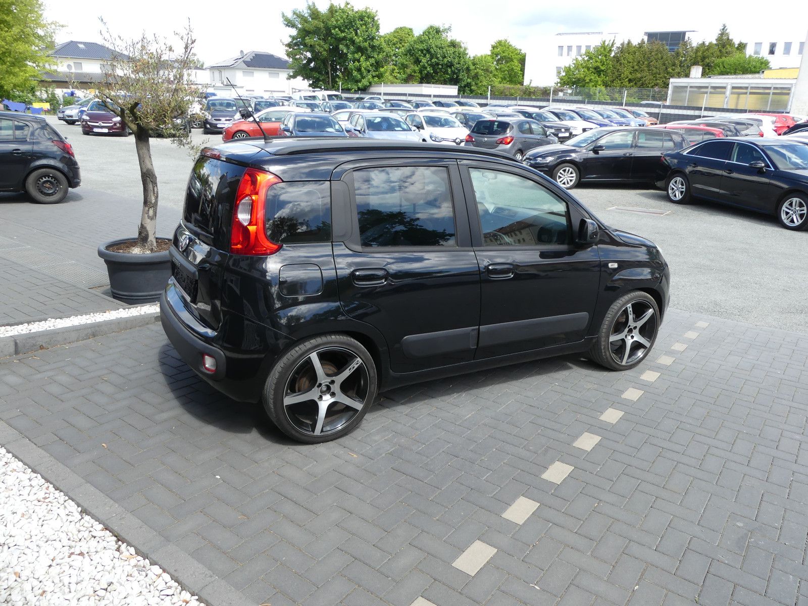 Fahrzeugabbildung Fiat Panda Lounge"83TKM"2.HAND"