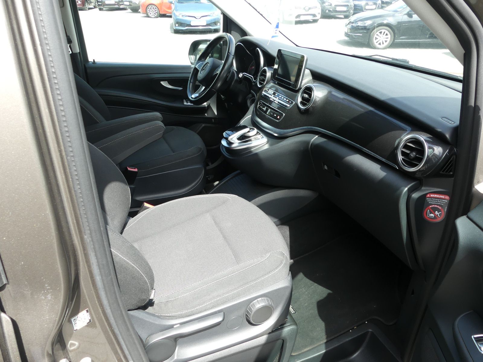 Fahrzeugabbildung Mercedes-Benz V 250