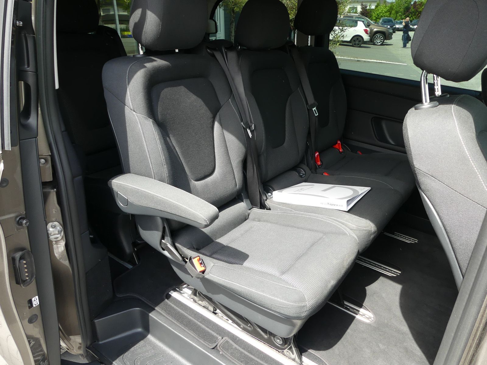 Fahrzeugabbildung Mercedes-Benz V 250