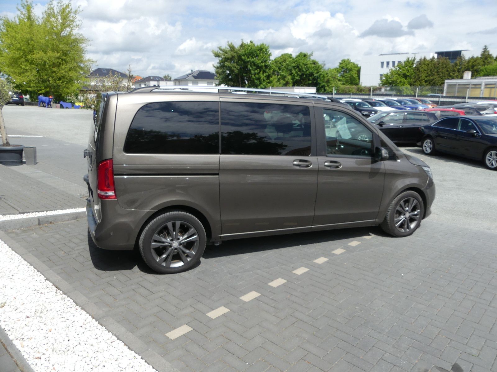 Fahrzeugabbildung Mercedes-Benz V 250