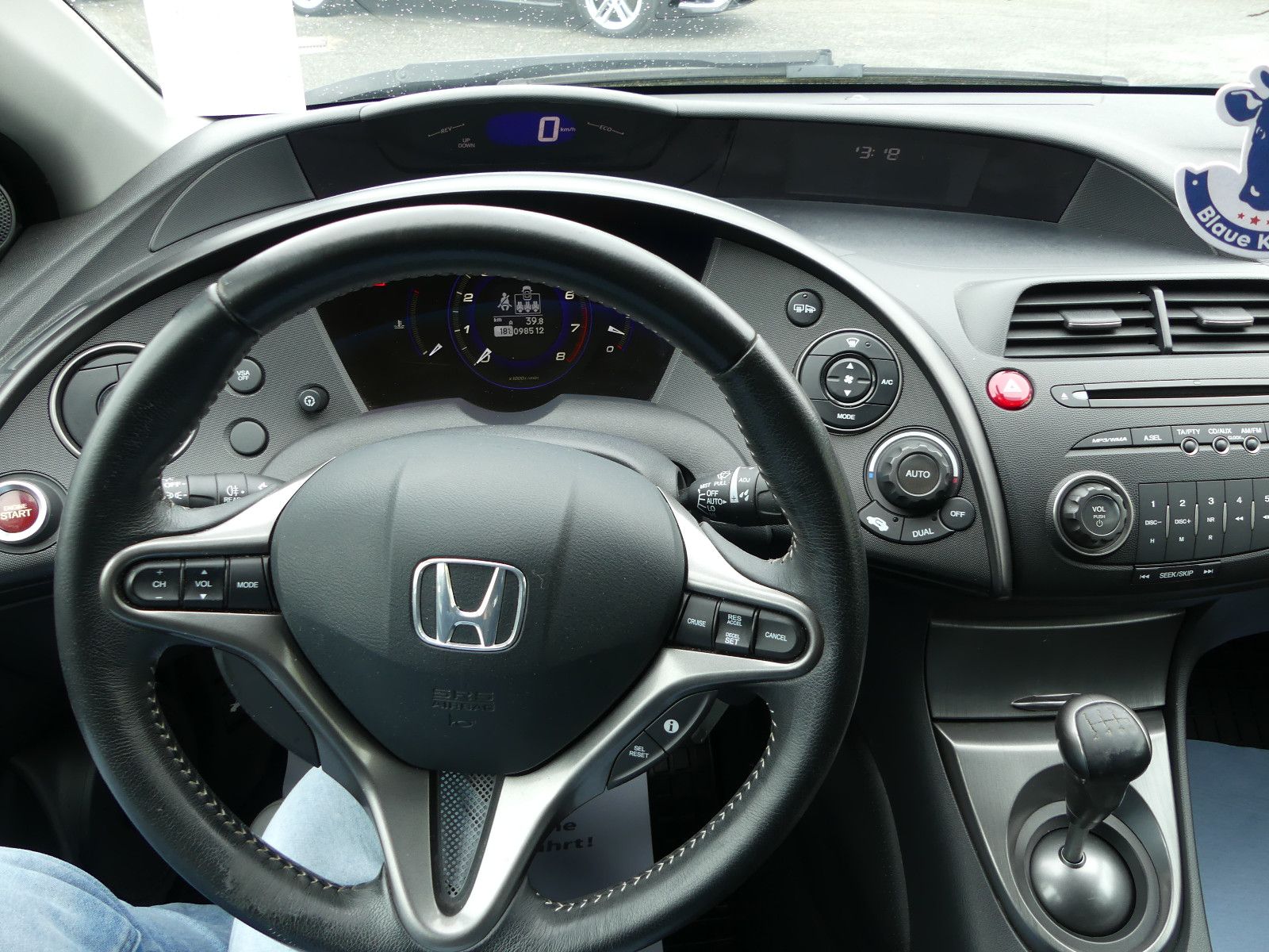 Fahrzeugabbildung Honda Civic Lim. 3-trg. 1.4 Type S