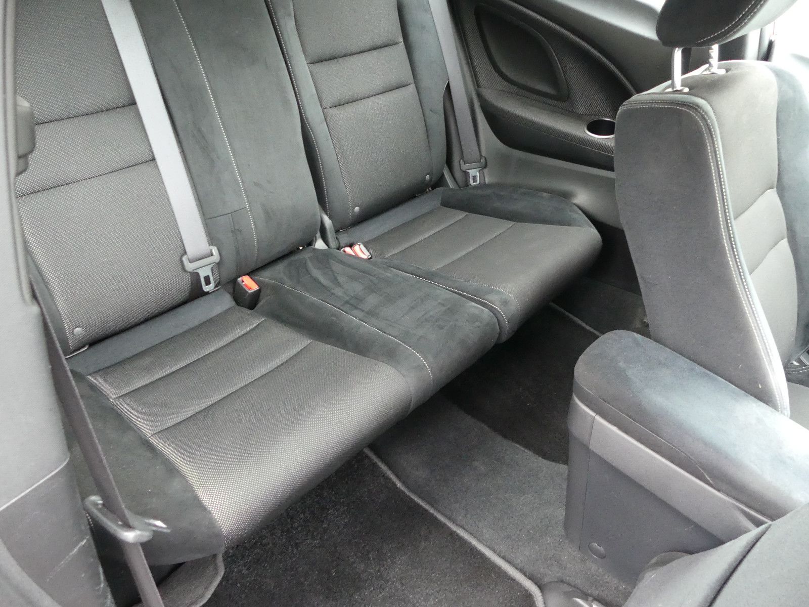 Fahrzeugabbildung Honda Civic Lim. 3-trg. 1.4 Type S
