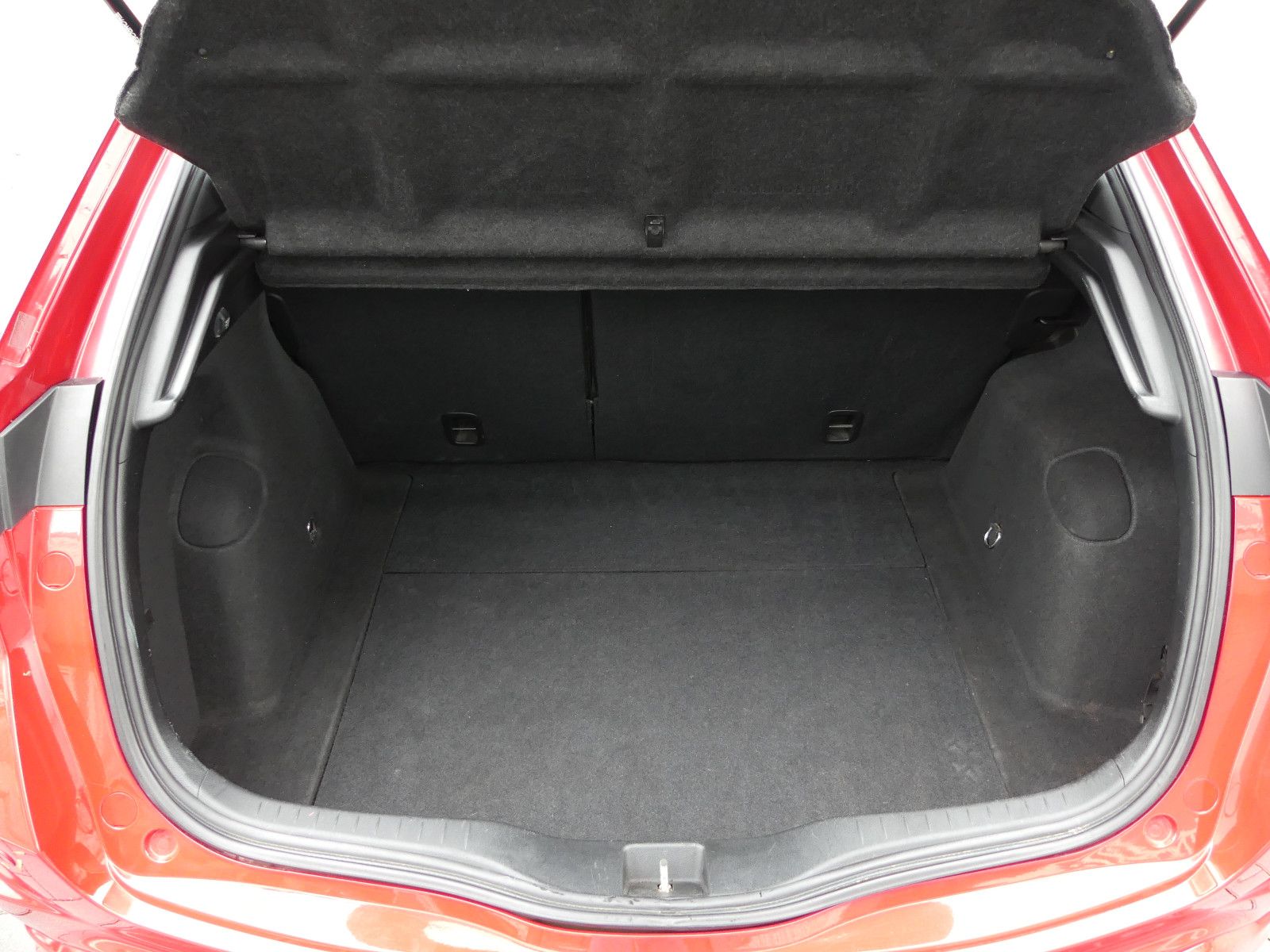 Fahrzeugabbildung Honda Civic Lim. 3-trg. 1.4 Type S