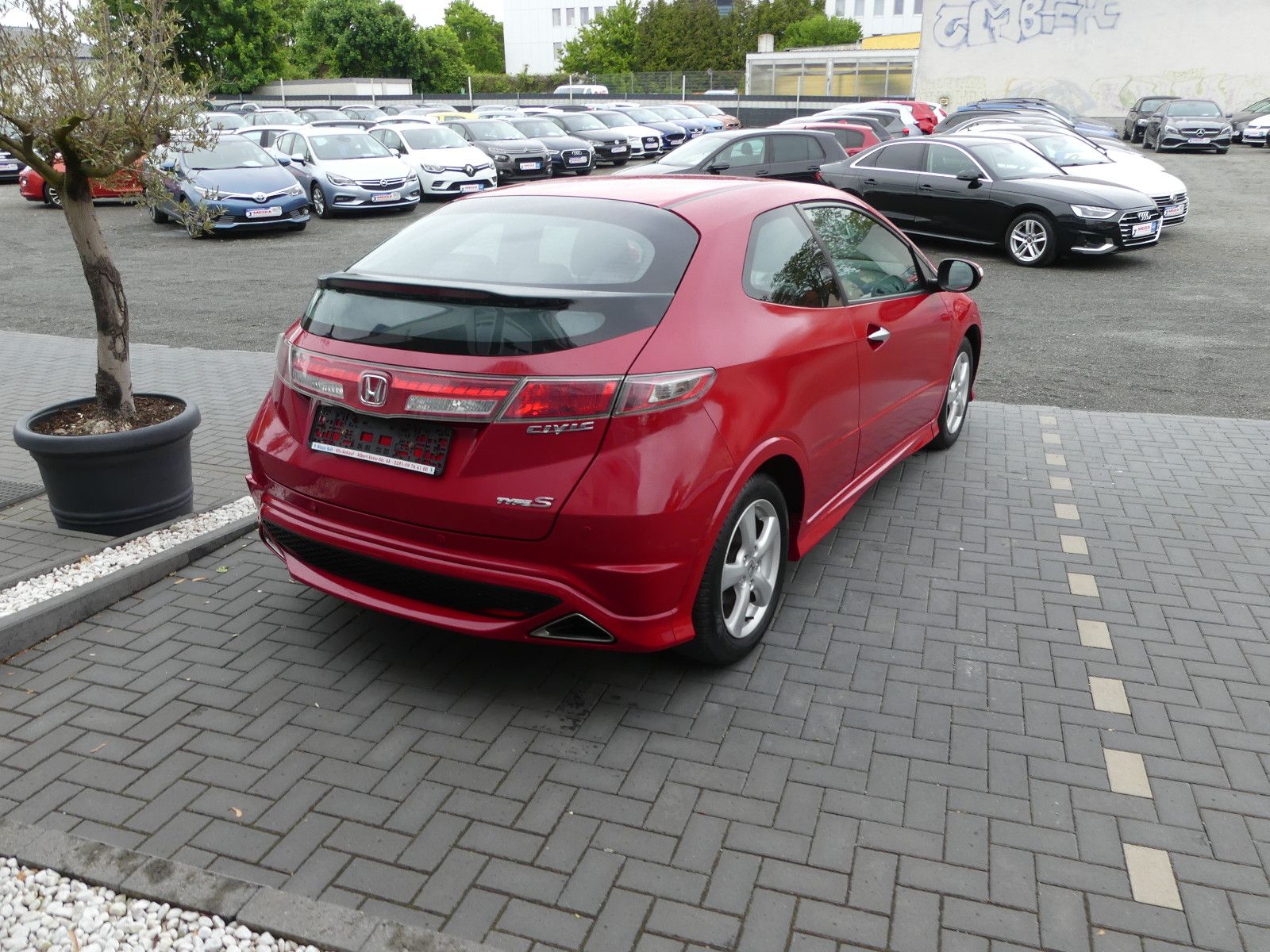 Fahrzeugabbildung Honda Civic Lim. 3-trg. 1.4 Type S