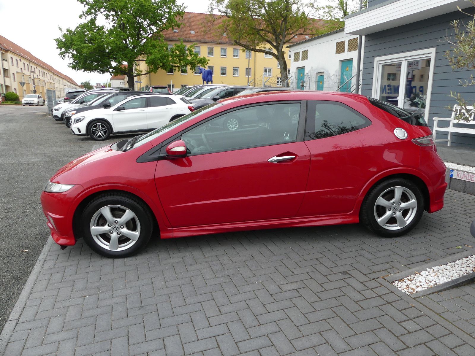 Fahrzeugabbildung Honda Civic Lim. 3-trg. 1.4 Type S