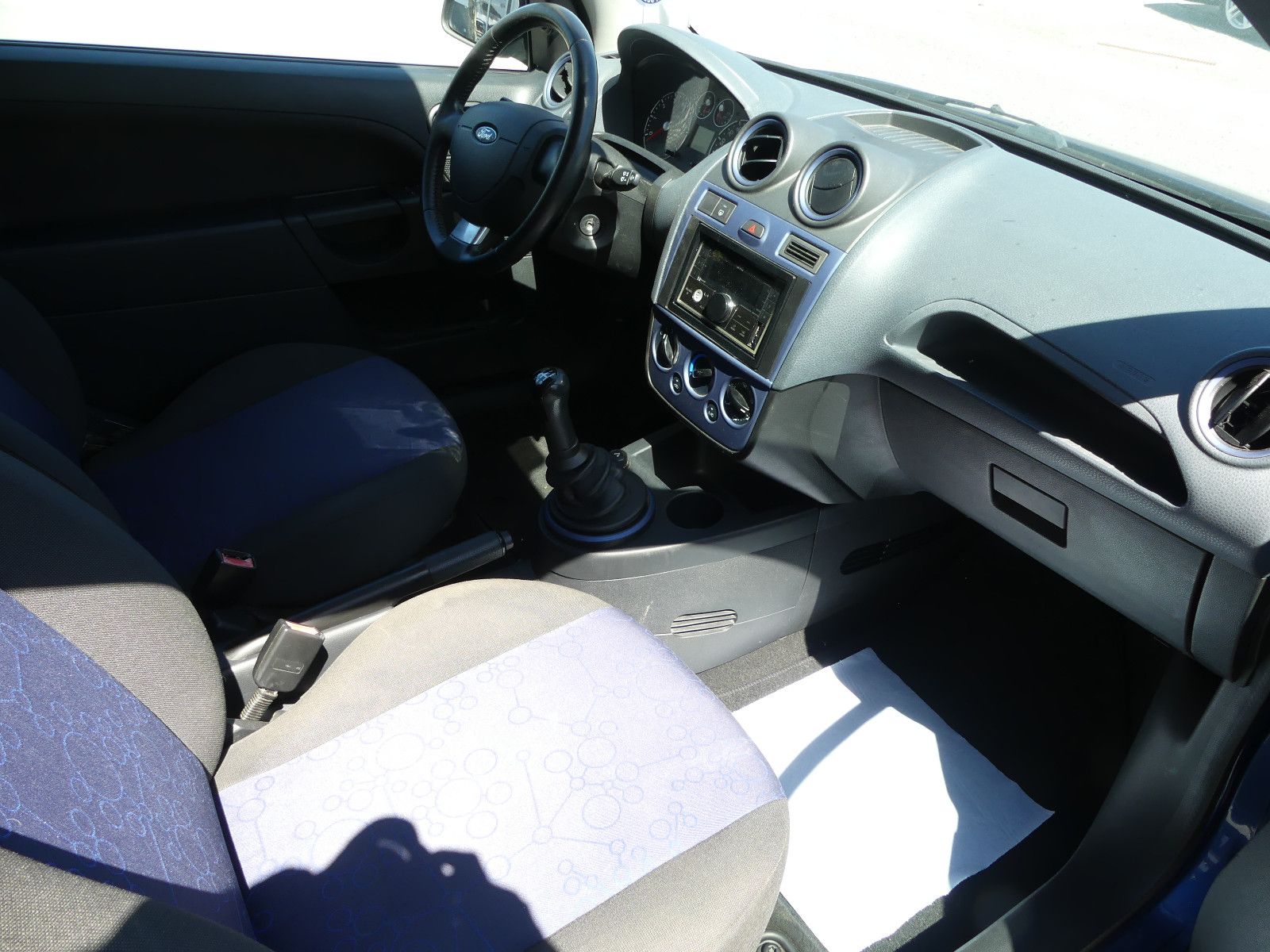 Fahrzeugabbildung Ford Fiesta Style