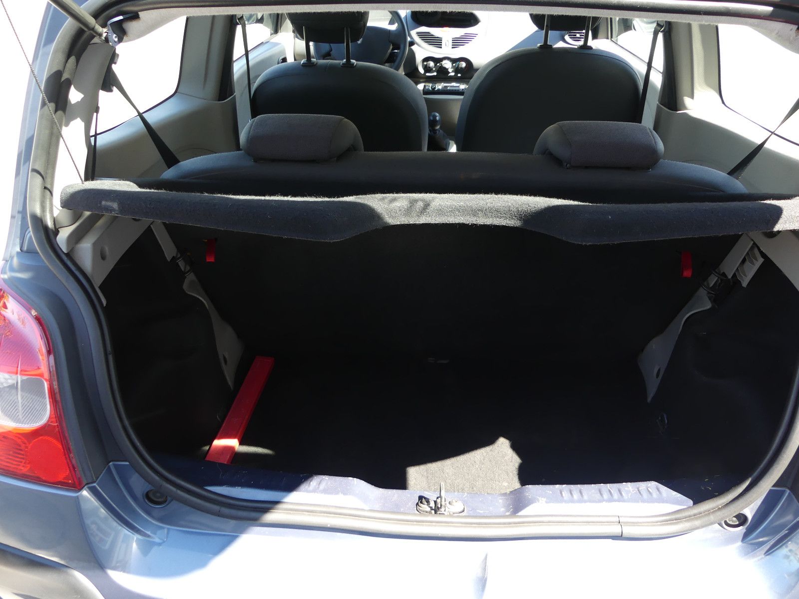 Fahrzeugabbildung Renault Twingo Authentique