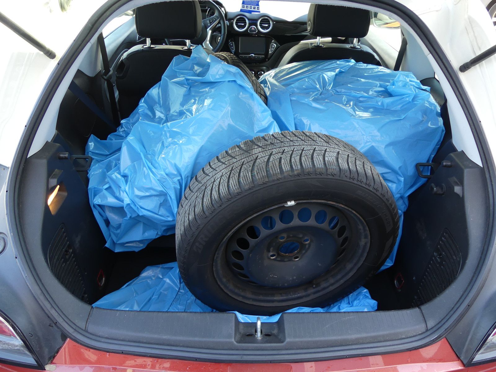 Fahrzeugabbildung Opel Adam Germany's next Topmodel"1.HAND"