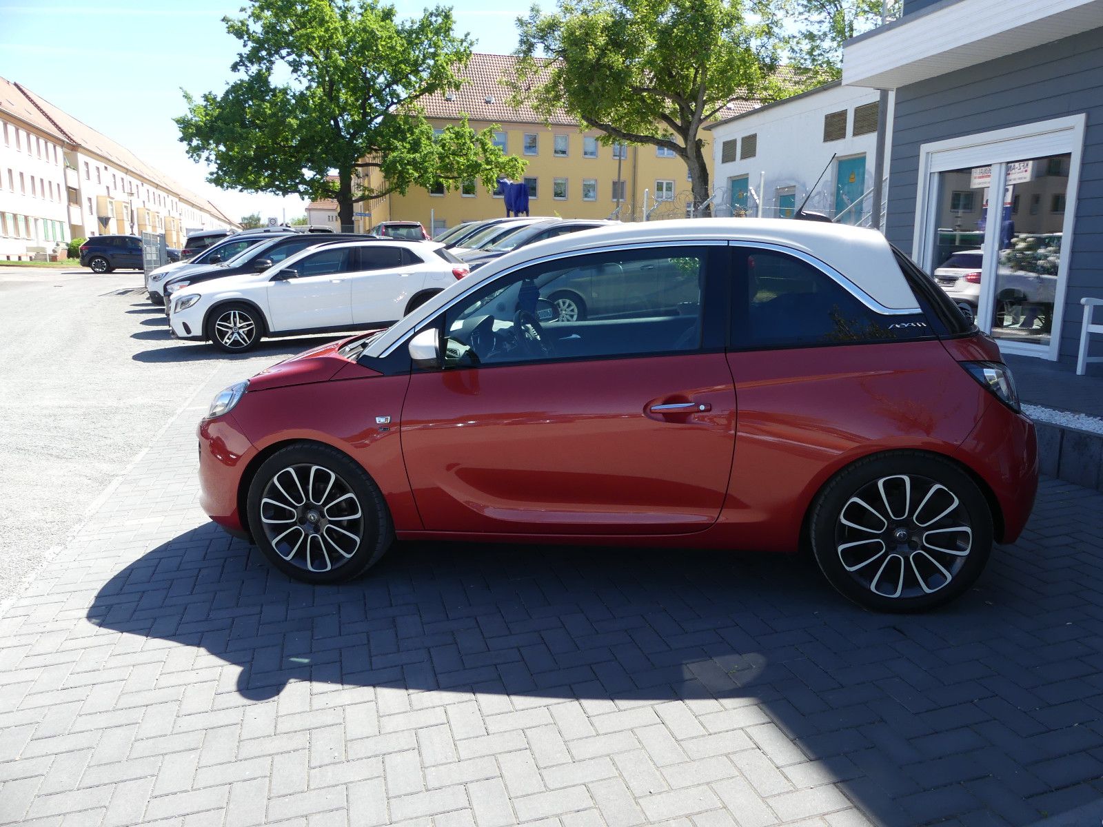 Fahrzeugabbildung Opel Adam Germany's next Topmodel"1.HAND"