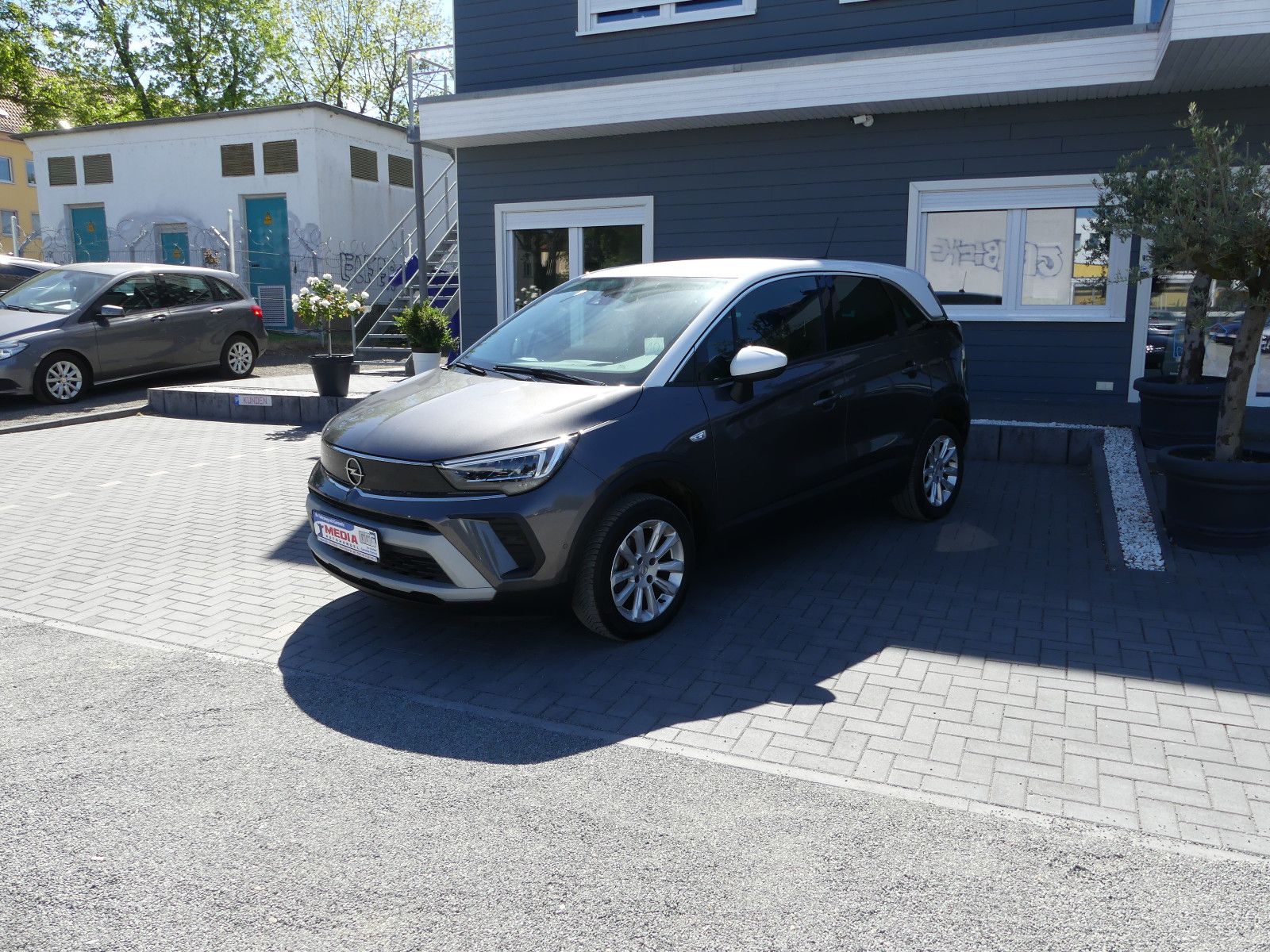 Fahrzeugabbildung Opel Crossland (X)"26TKM"