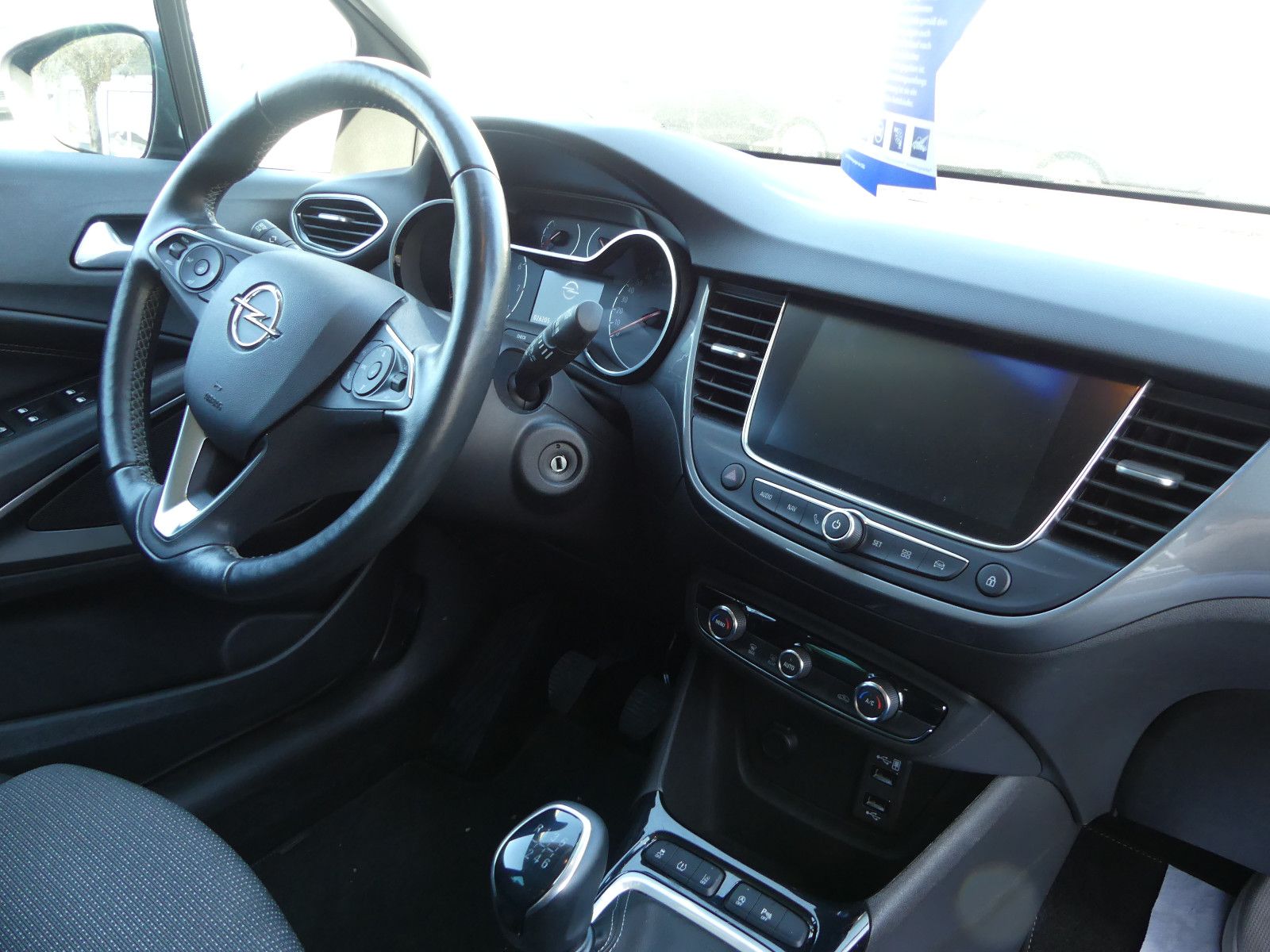 Fahrzeugabbildung Opel Crossland (X)"26TKM"
