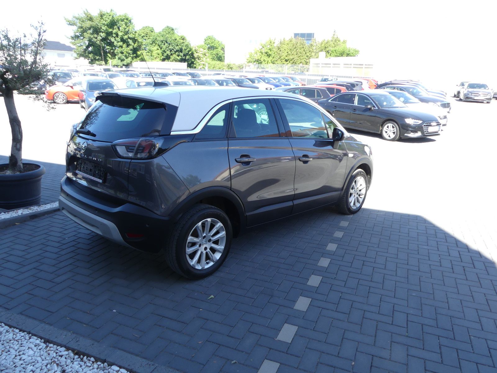 Fahrzeugabbildung Opel Crossland (X)"26TKM"