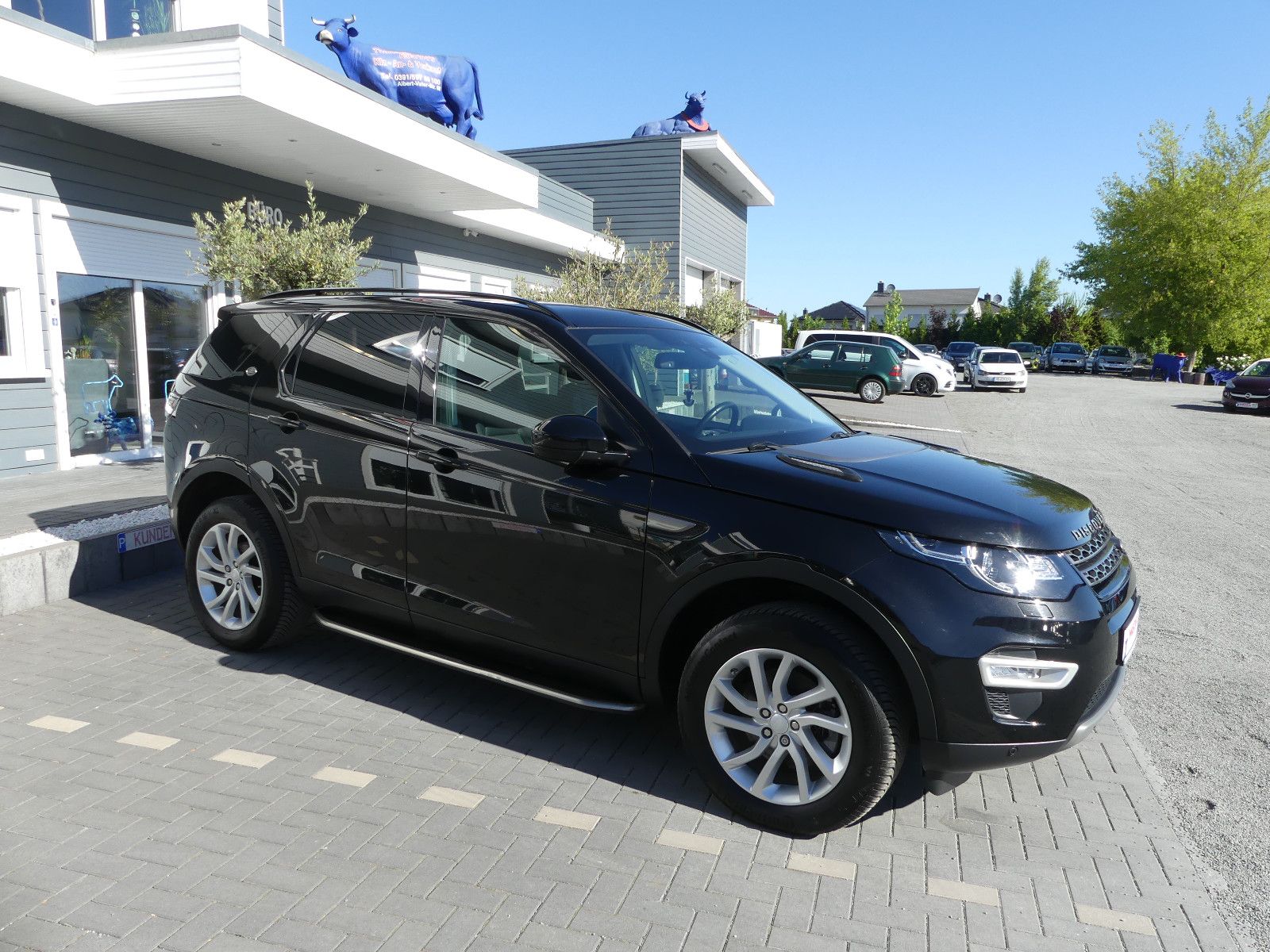 Fahrzeugabbildung Land Rover Discovery Sport SE AWD, Allrad, Automatik
