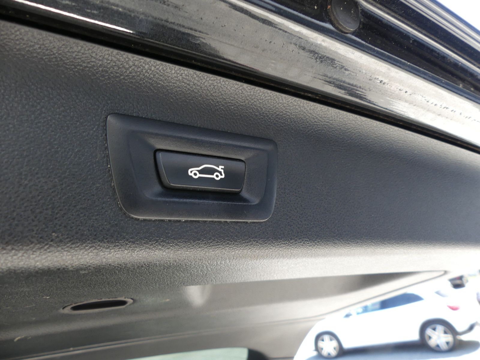 Fahrzeugabbildung BMW 540 5 Touring 540 d xDrive Sport Line"2.HAND"