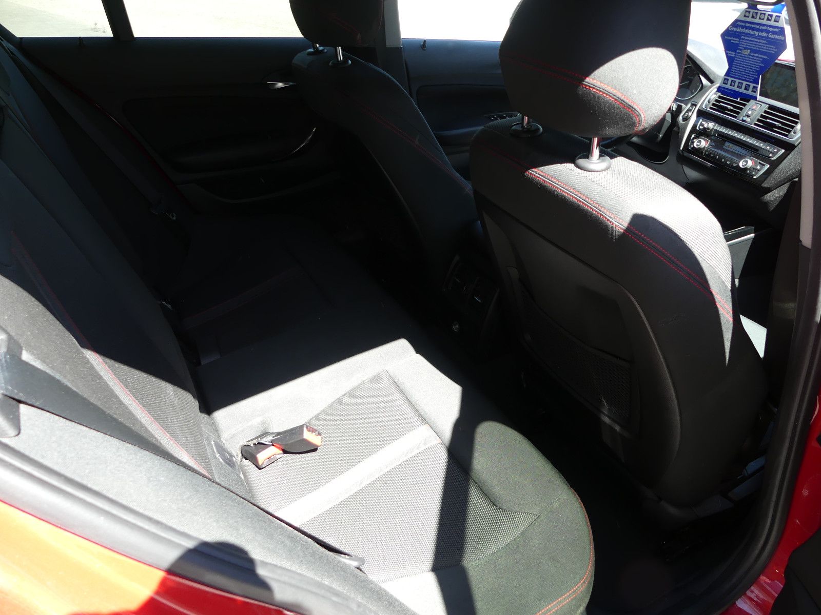 Fahrzeugabbildung BMW 118 1 Limousine 5-trg. 118 d Sport Line"2.HAND"