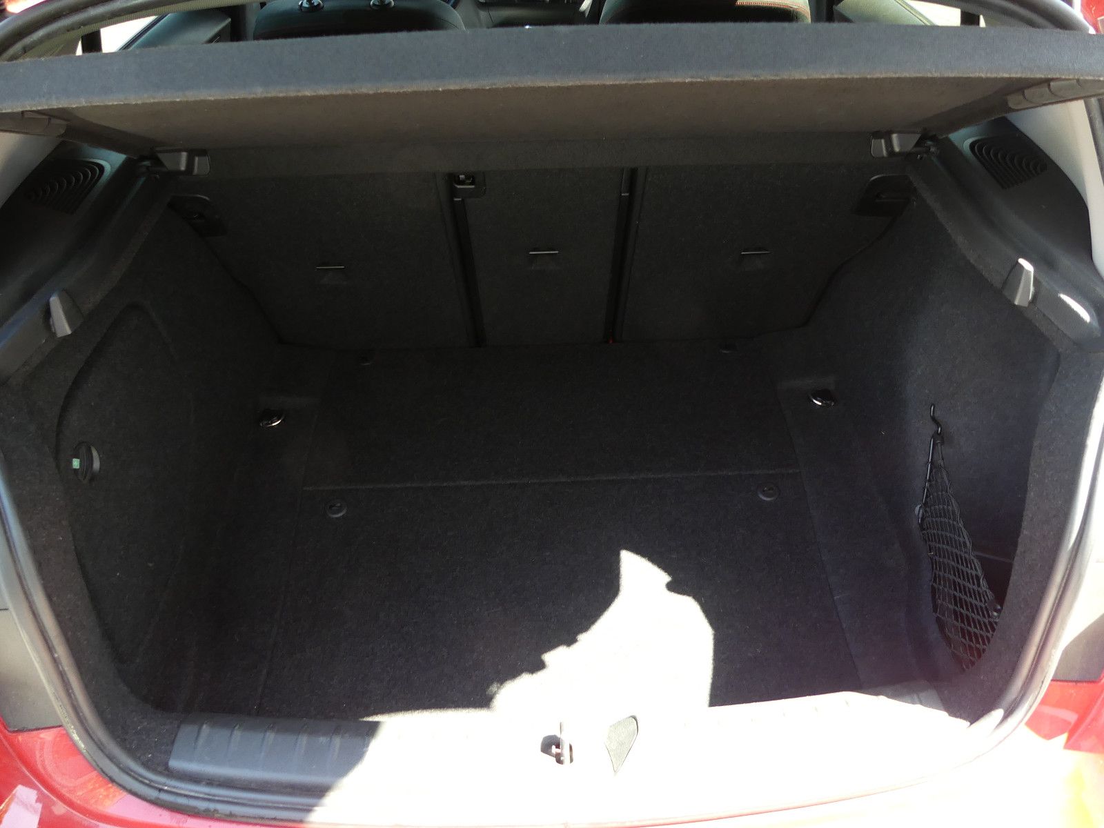 Fahrzeugabbildung BMW 118 1 Limousine 5-trg. 118 d Sport Line"2.HAND"