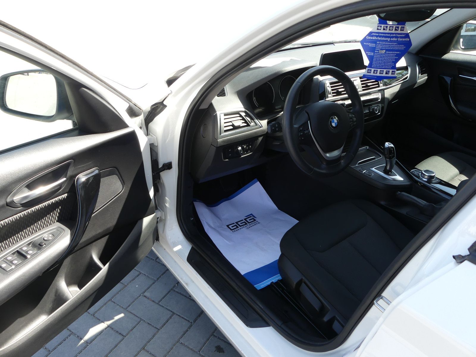Fahrzeugabbildung BMW 118 1 Limousine 5-trg. 118 i"AUTOMATIK"