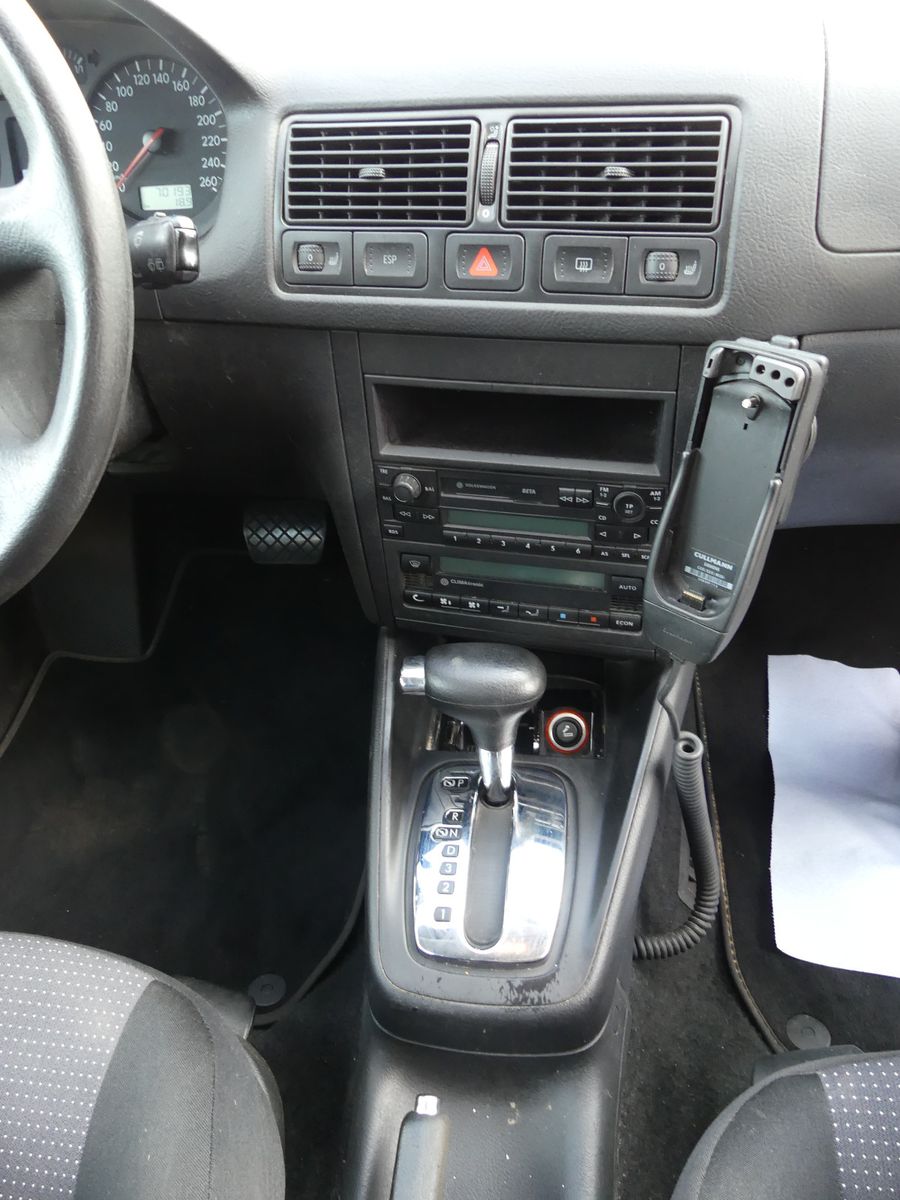 Fahrzeugabbildung Volkswagen Golf 1.6 .Automatik. Comfortline Variant"70TKM"