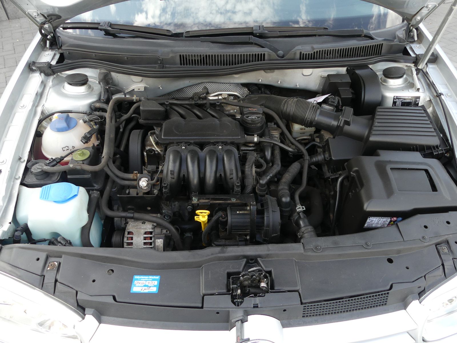 Fahrzeugabbildung Volkswagen Golf 1.6 .Automatik. Comfortline Variant"70TKM"