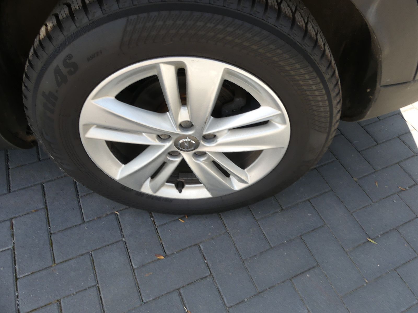 Fahrzeugabbildung Opel Grandland (X)