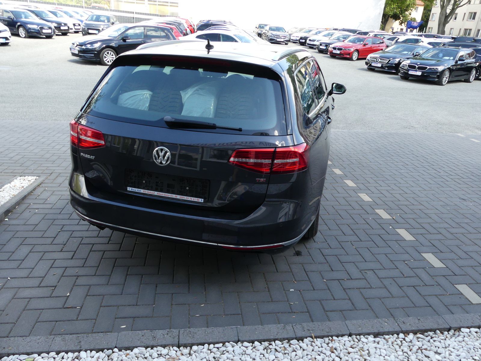 Fahrzeugabbildung Volkswagen Passat"1.HAND"
