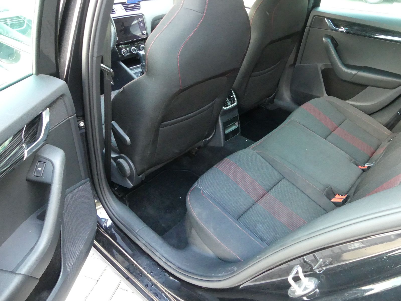 Fahrzeugabbildung SKODA Octavia Combi Style"AUTOMATIK"