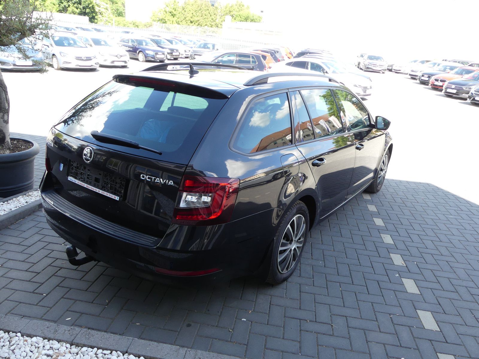 Fahrzeugabbildung SKODA Octavia Combi Style"AUTOMATIK"
