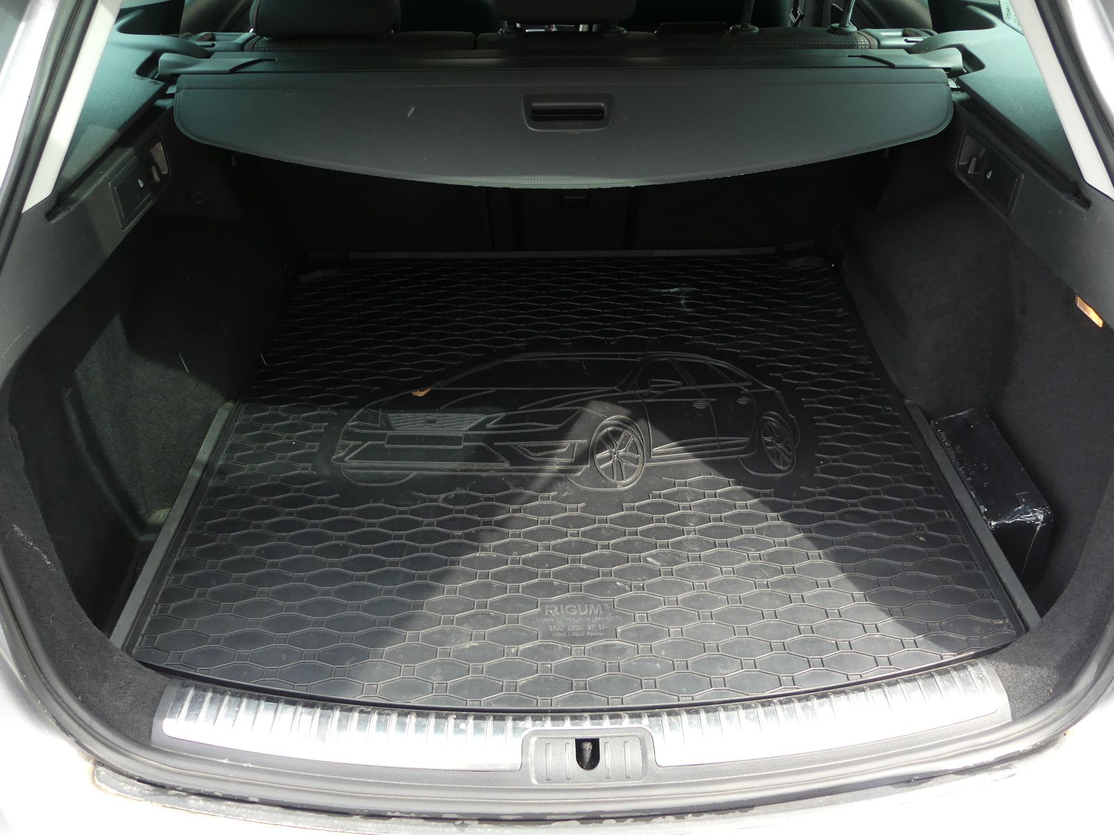 Fahrzeugabbildung SEAT Leon ST FR"AUTOMATIK"