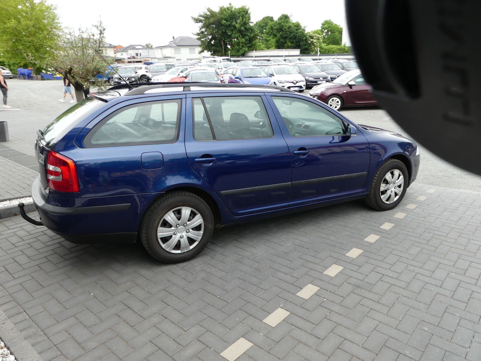 Fahrzeugabbildung SKODA Octavia Combi Ambiente"AUTOMATIK"