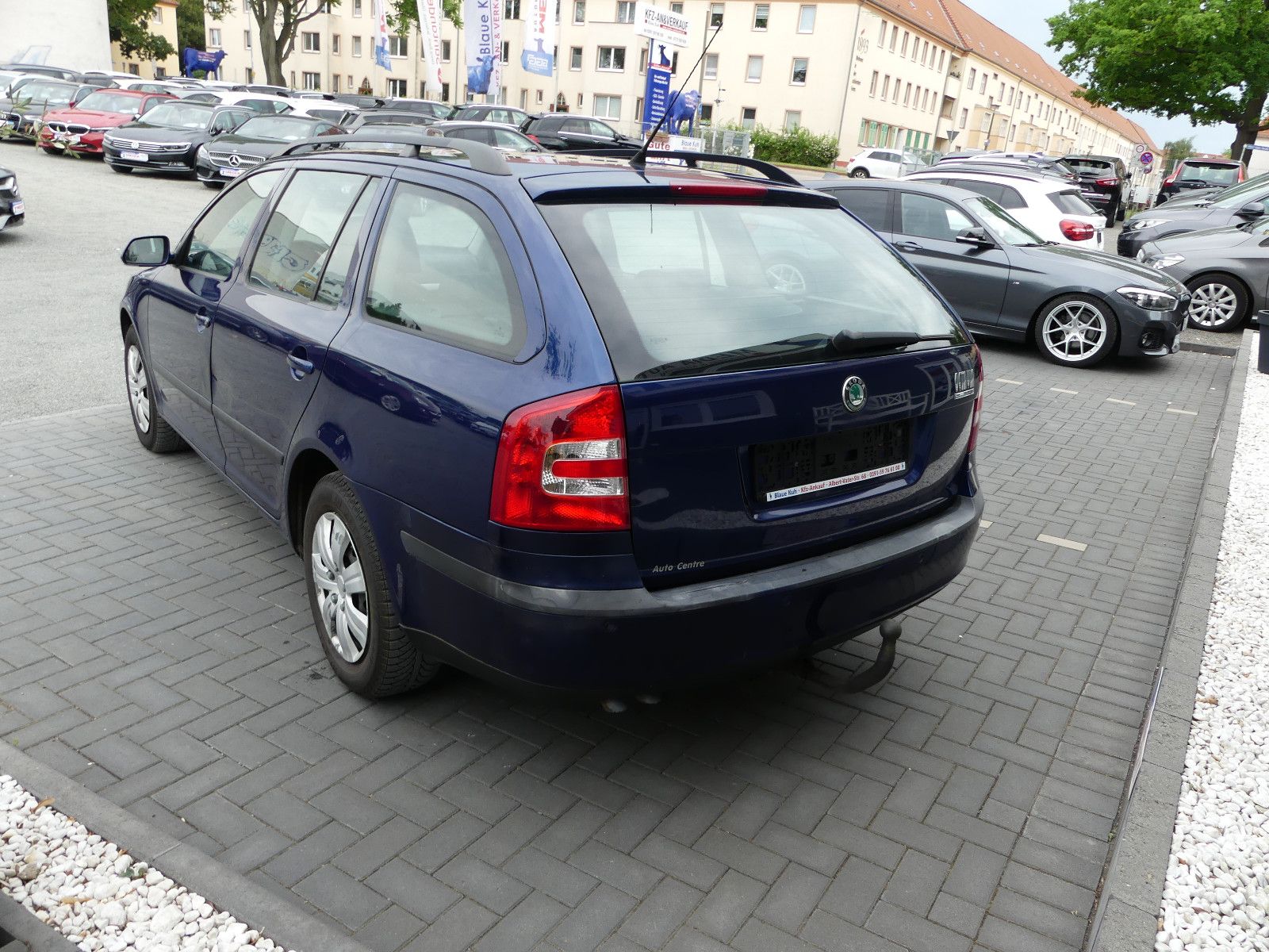 Fahrzeugabbildung SKODA Octavia Combi Ambiente"AUTOMATIK"