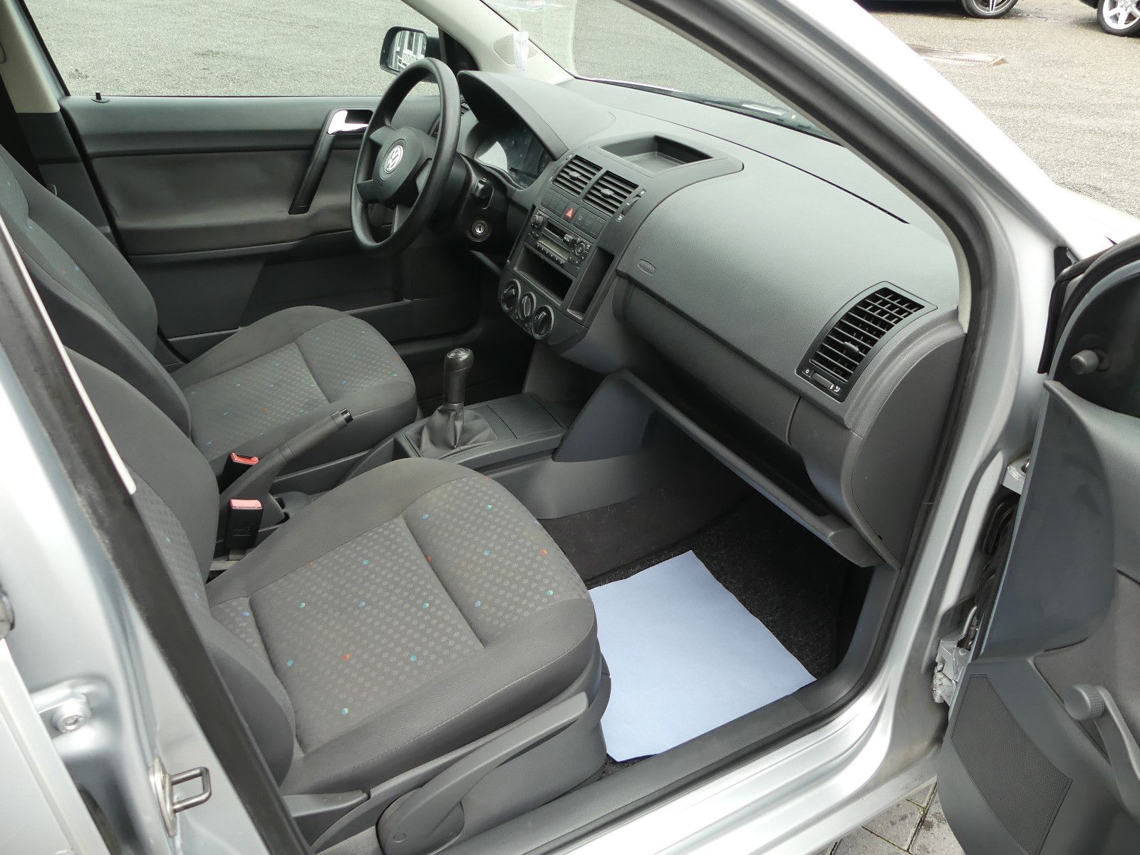 Fahrzeugabbildung Volkswagen Polo 1.2 Basis"2.HAND"