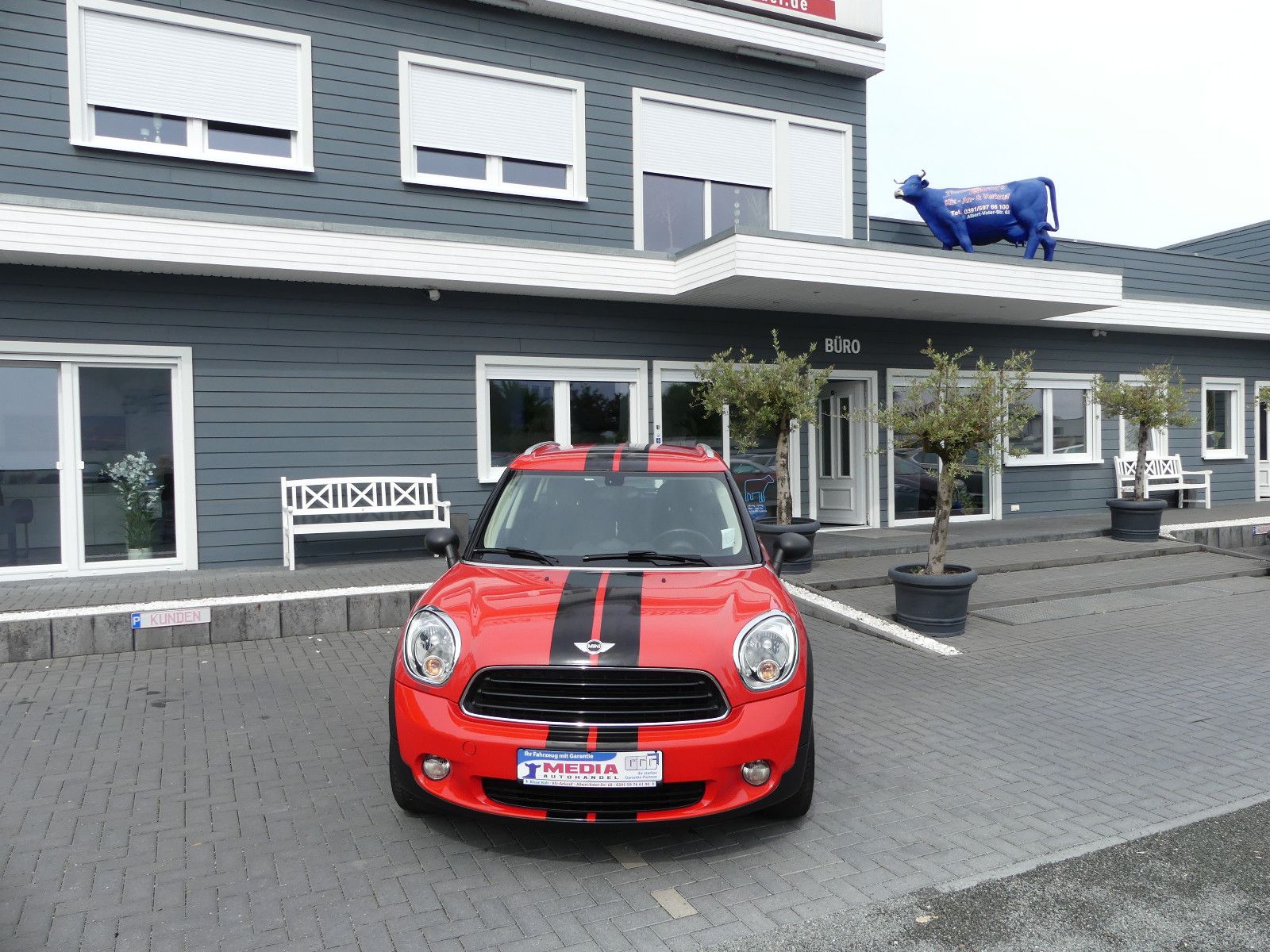 Fahrzeugabbildung MINI ONE Countryman One, 1,6