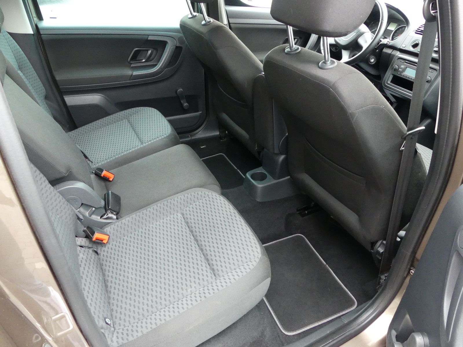 Fahrzeugabbildung SKODA Roomster Ambition"2.HAND"