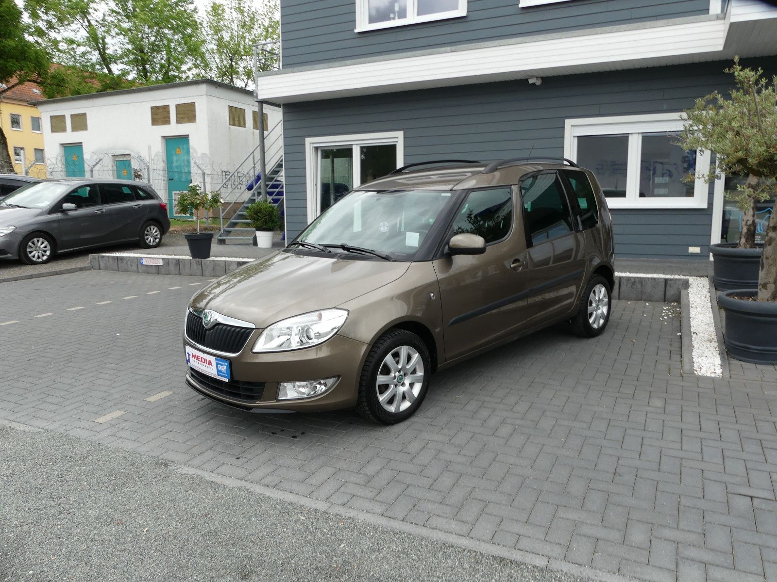 Fahrzeugabbildung SKODA Roomster Ambition"2.HAND"