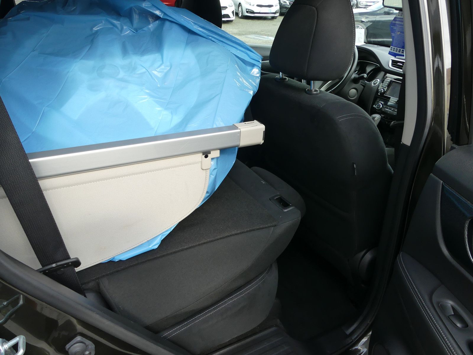 Fahrzeugabbildung Nissan X-Trail N-Vision"90TKM"