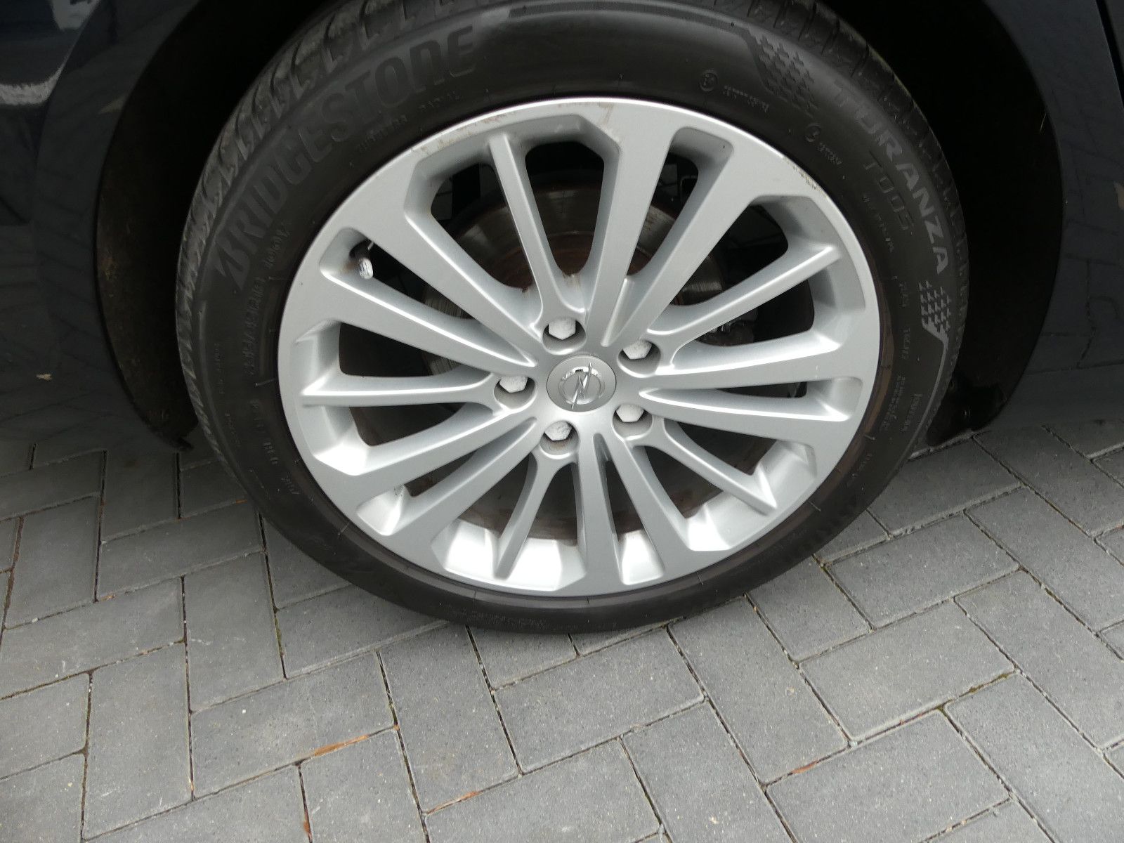 Fahrzeugabbildung Opel Insignia B Sports Tourer Business Innovation
