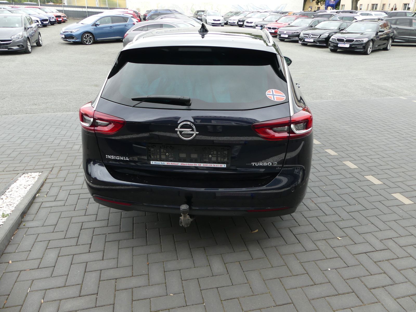 Fahrzeugabbildung Opel Insignia B Sports Tourer Business Innovation