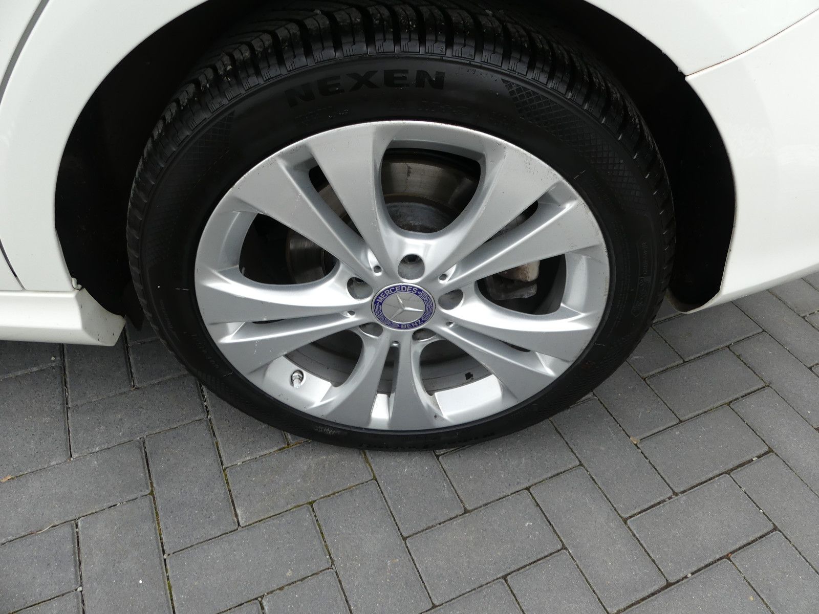 Fahrzeugabbildung Mercedes-Benz B 220 B B 220 CDI / d "2.HAND"